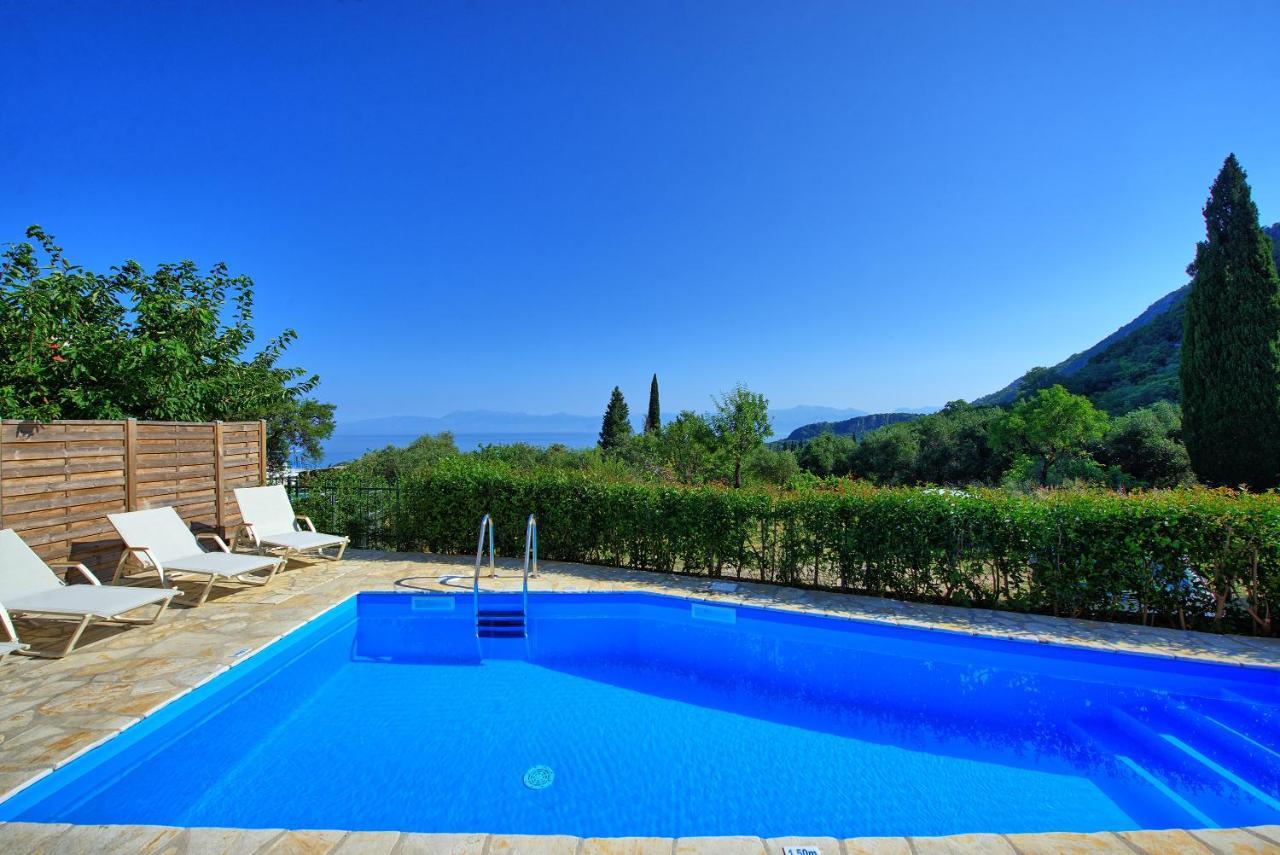 Villa Melodia By Posarellivillas Episkepsis Exterior photo