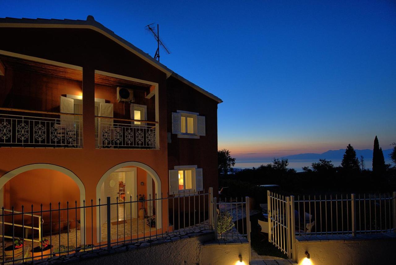 Villa Melodia By Posarellivillas Episkepsis Exterior photo